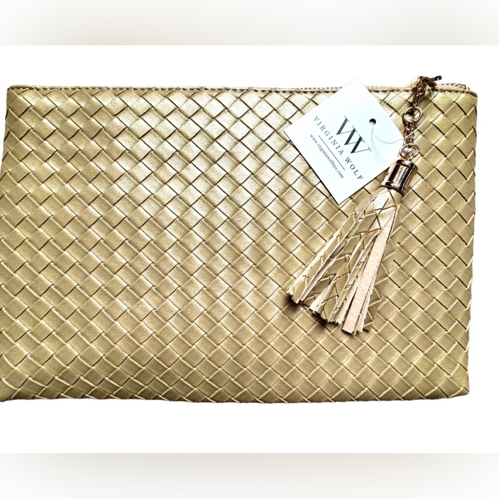 Add it to Your Bundle! Curateur Clutch Metallic Gold Tassel-Pull Woven NWT 11x7